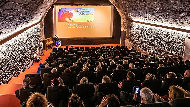 Mit seinem Start im Jahr 1974 gehört das Internationale Filmwochenende Würzburg zu den ältesten Filmfestivals Deutschlands. Archivbild aus dem Jahr 2023. Mit seinem Start im Jahr 1974 gehört das Internationale Filmwochenende Würzburg zu den ältesten Filmfestivals Deutschlands. Archivbild aus dem Jahr 2023.