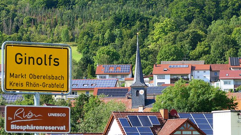 Die Marktgemeinde bezuschusst die Reparatur der Glockenanlage im Turm der Ginolfser Kirche.&nbsp;