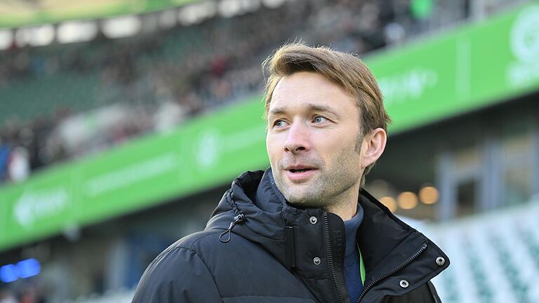 Simon Rolfes       -  Rechnet mit einem Achtelfinale auf hohem Niveau gegen die Bayern: Leverkusens Sportchef Simon Rolfes.