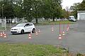 Praxisübung zwischen Pylonen: Da kann dem Auto nichts passieren.&nbsp;Archivbilder der Verkehrswacht Kitzingen.