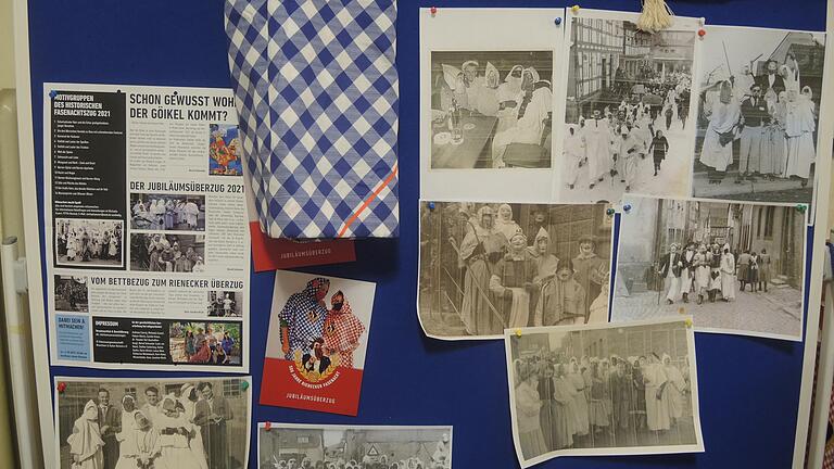 Einen interessanten Blick in die Fasenachts-Vergangenheit in Rieneck bot die Schautafel, die von Kindern und Lehrern der Grundschule erstellt worden war. Einen interessanten Blick in die Fasenachts-Vergangenheit in Rieneck bot die Schautafel, die von Kindern und Lehrern der Grundschule erstellt worden war.