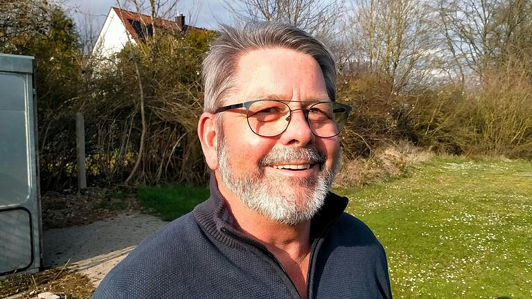 Klaus Zitzmann ist treuer Schwimmbadgänger. Ihm wird das Bad fehlen. Klaus Zitzmann ist treuer Schwimmbadgänger. Ihm wird das Bad fehlen.
