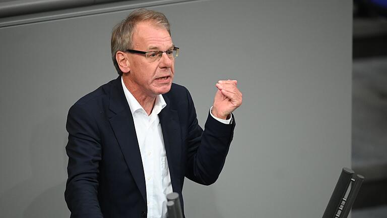 Haushaltswoche im Bundestag - Markus Kurth von den Grünen verteidigt Rentenpläne. Haushaltswoche im Bundestag - Markus Kurth von den Grünen verteidigt Rentenpläne.