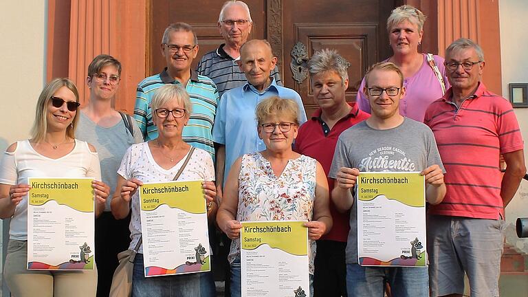 Das Organisationsteam in Kirchschönbach hat zum Dorffest am 15. und 16. Juli ein vielfältiges Programm zusammengestellt. Das Organisationsteam in Kirchschönbach hat zum Dorffest am 15. und 16. Juli ein vielfältiges Programm zusammengestellt.