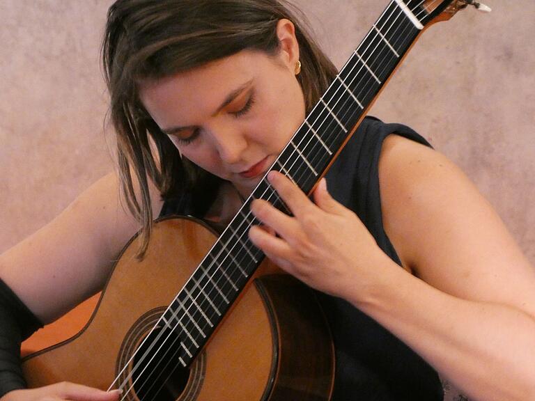 Émilie Fend. Émilie Fend.