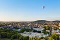 Stimmungsvolles Licht über Bad Kissingen: Im Vordergrund das Luitpoldbad, das jetzt eine Behörde ist, am Himmel ein Heißluft-Ballon. Benjamin Kiesel       -  Stimmungsvolles Licht über Bad Kissingen: Im Vordergrund das Luitpoldbad, das jetzt eine Behörde ist, am Himmel ein Heißluft-Ballon. Benjamin Kiesel