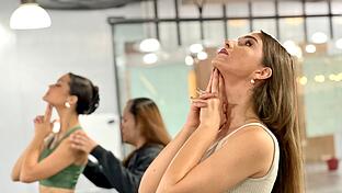 Schule für Schönheitsköniginnen auf den Philippinen       -  Miss Deutschland Celina Weil ist für ein einwöchiges Training in das Camp in Manila gereist.