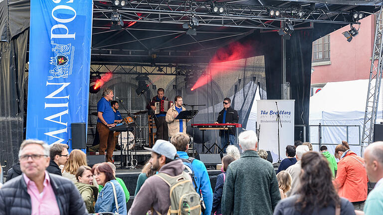 Auch auf der Main-Post-Bühne ist beim Stadtfest am kommenden Wochenende in diesem Jahr wieder viel geboten. Archivfoto: Thomas Obermeier