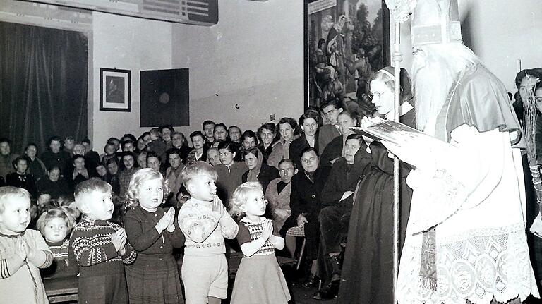 Nikolausfeier im alten Caritaskindergarten