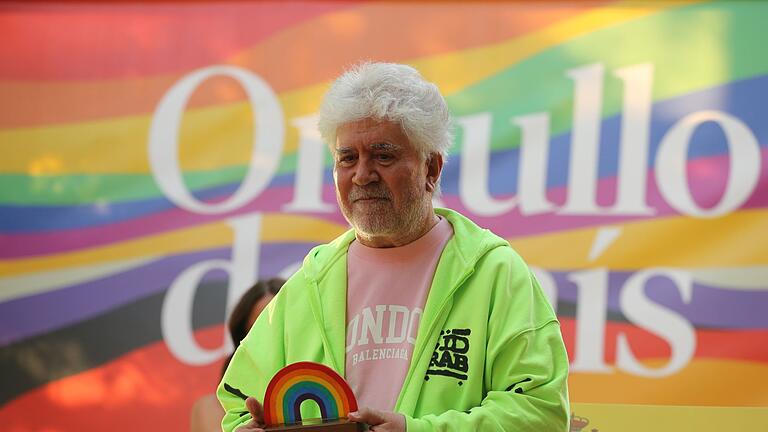 Regisseur Almodovar bei Pride Day in Madrid       -  Almodóvar setzt sich für Minderheiten, soziale Gerechtigkeit und Umweltschutz ein. (Foto Archiv)