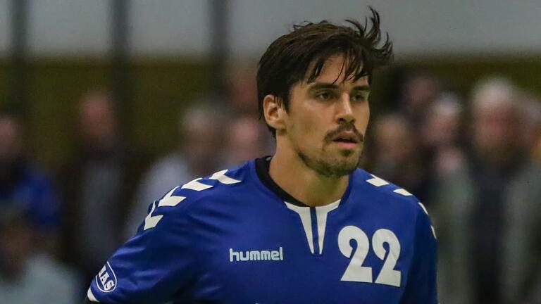 Spielertrainer beim SV Michelfeld: Maximilian Häckner Spielertrainer beim SV Michelfeld: Maximilian Häckner