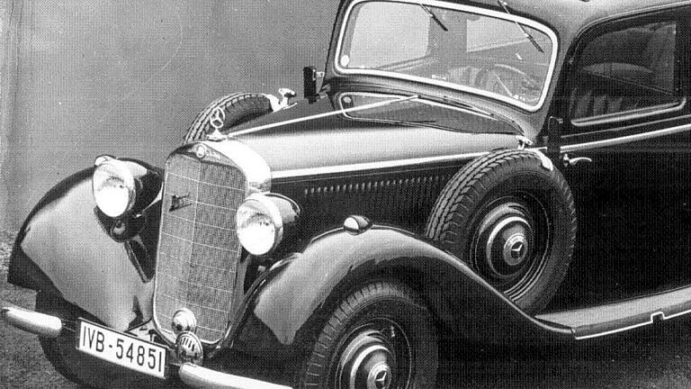 Mercedes 260 D Pullman-Limousine       -  Der erste Pkw mit Dieselmotor weltweit: ein Mercedes 260 D.