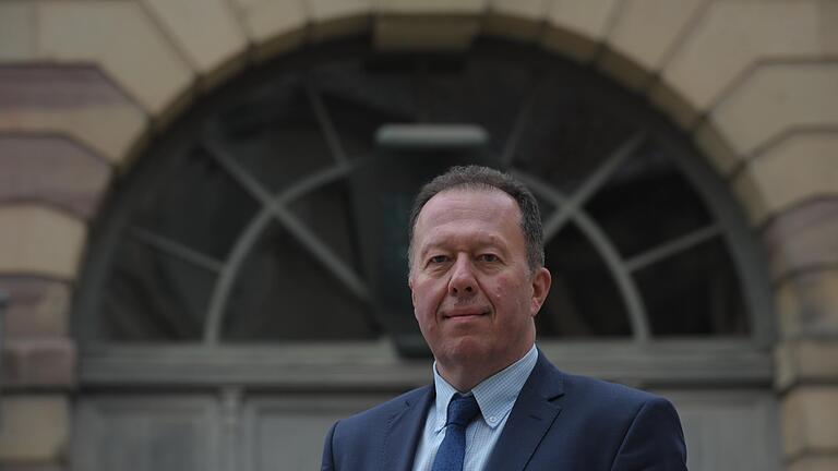 Kommt aus dem Rathaus und will ins Rathaus: Gerhard Schneider ist OB-Kandidat der CSU in Bad Kissingen.