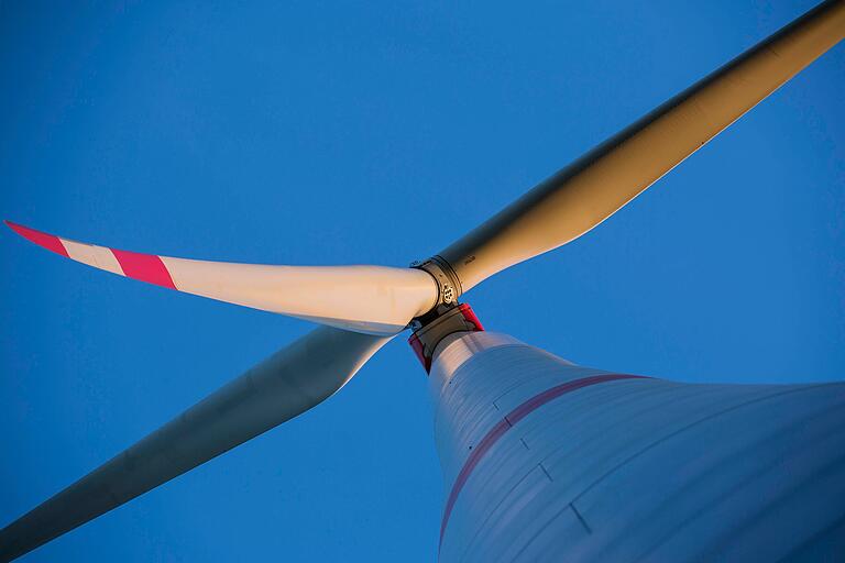 20 weitere Windräder sollen in den nächsten Jahren im Landkreis Haßberge entstehen - auch in den beiden Naturparken Haßberge und Steigerwald.