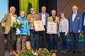 Preisträger der Naturschutzmedaille (von links): Richard Mergner, Erwin und Monika Scheiner, Peter Rottner, Armin Amrehn, Beate Rutkowski (stellvertretende BN-Landesvorsitzende), Hubert Weiger (Ehrenvorsitzender), Martin Heilig (Umweltreferent und zweiter Bürgermeister von Würzburg).