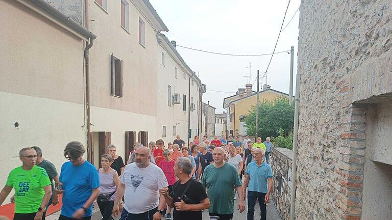 Gemeinde hilft Bürgermeister beim Abnehmen       -  Ein Bürgermeister in Italien möchte abnehmen, und viele seiner Einwohner unterstützen ihn dabei. (Foto Handout)