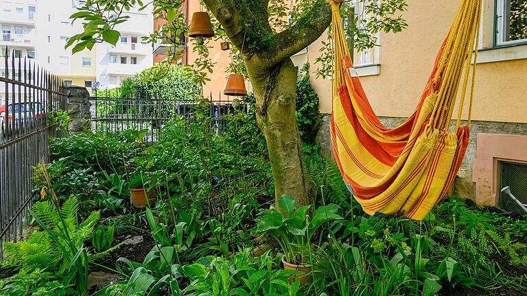 Mehr als nur hübsch anzusehen: Der Vorgarten in der Theodor-Körner-Straße 1 ist auch für die Bewohnerinnen und Bewohner eine Wohlfühl-Oase.