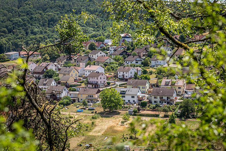 Blick auf Waldenhausen, etwa vier Kilometer von der Stadtmitte Wertheims entfernt.&nbsp;