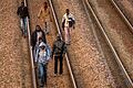 FRANCE-BRITAIN-EUROPE-MIGRANTS       -  So viele wie nie: Nicht nur Flüchtlinge versuchen durch den Eurotunnel nach Großbritannien zu gelangen. Auch die Zahl der Einwanderer aus Rumänien, Bulgarien oder Polen steigt.