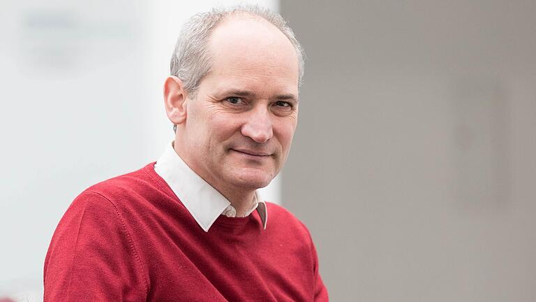 Ein sozialverträglicher Stellenabbau ist nicht automatisch sozial: Thomas Zwick, Lehrstuhlinhaber für BWL, Personal und Organisation an der Würzburger Universität. Ein sozialverträglicher Stellenabbau ist nicht automatisch sozial: Thomas Zwick, Lehrstuhlinhaber für BWL, Personal und Organisation an der Würzburger Universität.