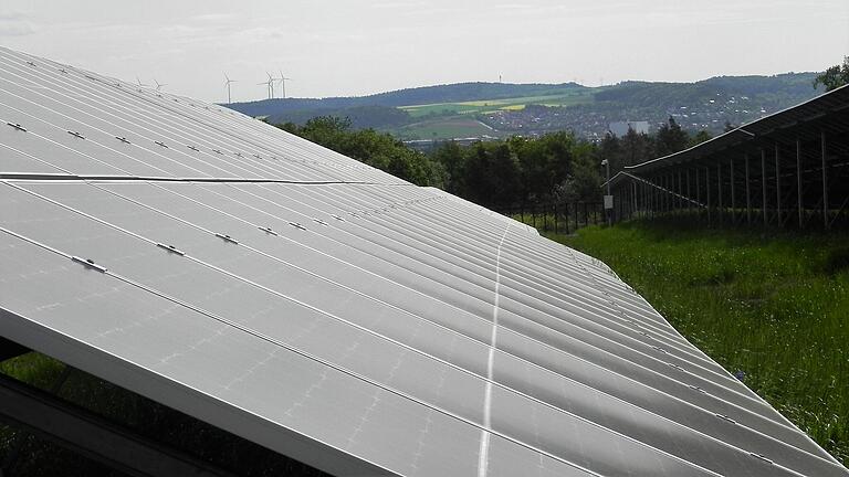 Leutershausen macht mit bei der Energiewende: Zehn Millionen Kilowattstunden sauberer Strom Leutershausen macht mit bei der Energiewende: Zehn Millionen Kilowattstunden sauberer Strom