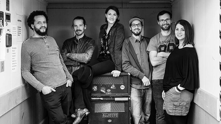 The Jules Band.