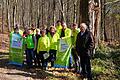 Eine große Delegation des Bund Naturschutz in Bayern besuchte den Spessart und forderte von der Bayerischen Staatsregierung, endlich den Weg zur Biosphärenregion freizumachen. Von links: Monika Scheiner, Steffen Jodl, Kathy Mühlebach-Sturm, Ruth Radl, Erwin Scheiner, Sebastian Schönauer, Beate Rutkowski, Stefan Maurer, 
Doris Tropper, Martin Geilhufe, Steffen Scharrer, Julian Fürholzer und Prof. Dr. Hubert Weiger.