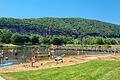 Blick auf den See in Freudenberg: Unbedenklicher Badespaß bietet sich an den Badegewässern im Main-Tauber-Kreis in Creglingen, Freudenberg, Niederstetten und Wertheim.