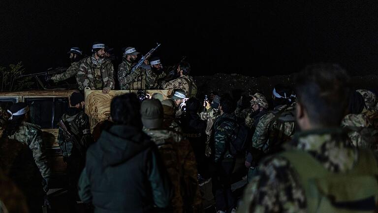 Nahostkonflikt - Syrien - Nach Angaben von Aktivisten der Syrischen Beobachtungsstelle für Menschenrechte haben Rebellen die Millionenstadt Aleppo erreicht. Nahostkonflikt - Syrien - Nach Angaben von Aktivisten der Syrischen Beobachtungsstelle für Menschenrechte haben Rebellen die Millionenstadt Aleppo erreicht.