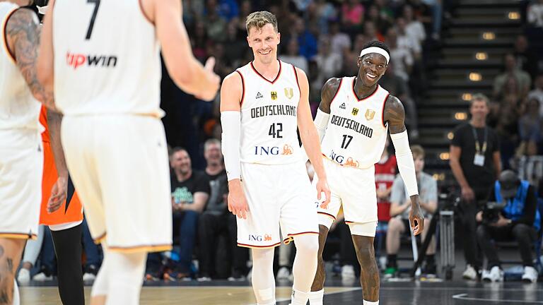 Deutschland - Niederlande       -  Auch Andreas Obst zeigte an seinem Geburtstag eine starke Leistung.