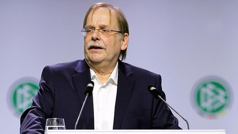 Rainer Koch auf seinem letzten DFB-Bundestag im März 2022 vor seiner Abwahl.