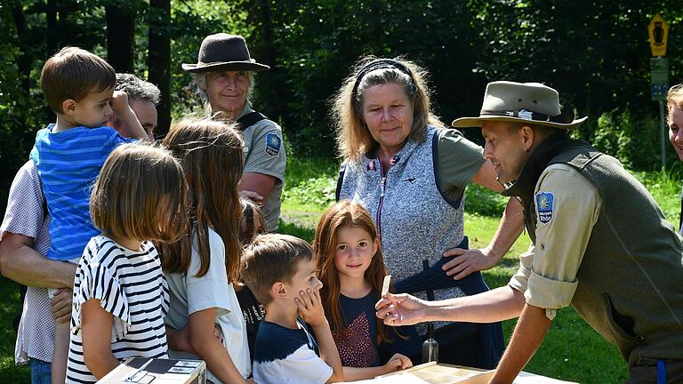 Für die Kleinsten wurden spannende Mitmachaktionen angeboten. Für die Kleinsten wurden spannende Mitmachaktionen angeboten.