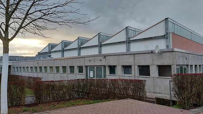 Investitionen wie der Neubau der Main-Spessart-Halle in Marktheidenfeld werden den Kreditbedarf des Landkreises erhöhen. Investitionen wie der Neubau der Main-Spessart-Halle in Marktheidenfeld werden den Kreditbedarf des Landkreises erhöhen. 