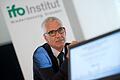Joachim Ragnitz       -  Joachim Ragnitz ist stellvertretender Leiter des Ifo-Instituts in Dresden. (Archivbild)