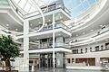 Rhön-Klinikum Campus in Bad Neustadt: Seit Herbst 2023 wurde gegen einen ehemals leitenden Mitarbeiter des Unternehmens wegen des Verdachts sexueller Übergriffe ermittelt.&nbsp;
