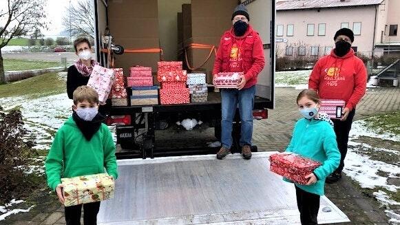 Die Grundschule Steinfeld beteiligte sich auch in diesem Jahr an der Aktion &quot;Geschenk mit Herz&quot;.