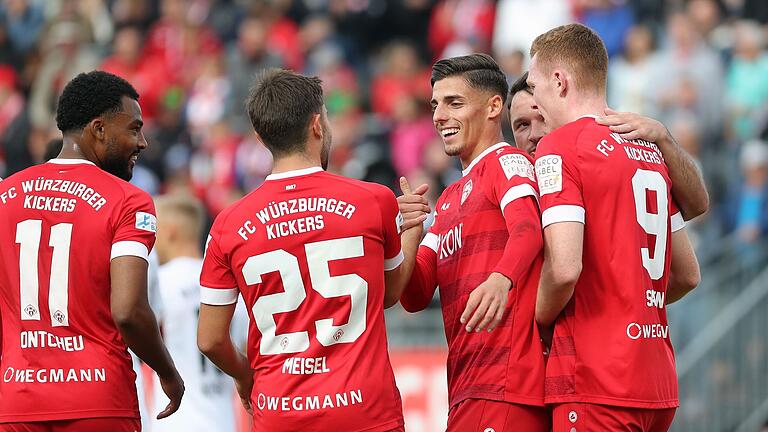 Können die Würzburger Kickers heute gegen den SV Schalding-Heining einen weiteren Sieg bejubeln?