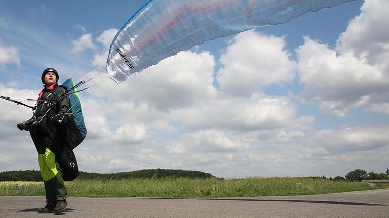 Wolken lesen können - Grundvoraussetzung für Gleitschirmflieger.