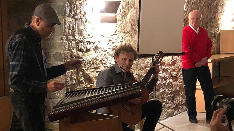 Stimmten auf die Adventszeit ein: Rainer Schwander, Bernhard von der Goltz und Karl-Peter Sorge. Stimmten auf die Adventszeit ein: Rainer Schwander, Bernhard von der Goltz und Karl-Peter Sorge.
