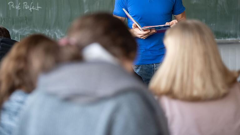 Schule.jpeg       -  Auch Lehrer profitieren vom Bürgergeld. Doch wieso eigentlich?