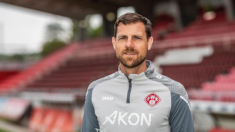 'Meiner Herangehensweise hat sich dadurch verändert, dass die Zielsetzung eine andere ist', sagt Kickers-Trainer Marco Wildersinn, von dem in dieser Saison der Aufstieg erwartet wird.