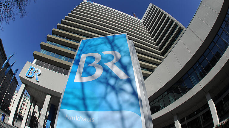Bayerischer Rundfunk - Funkhaus       -  ARCHIV - Das Hauptgebäude des Bayerischen Rundfunks. Foto: Felix Hörhager/dpa