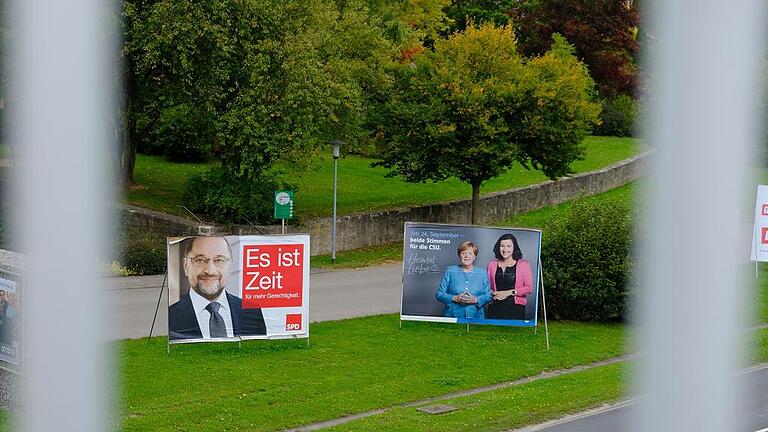 Zeit fürs Wundenlecken: Zum Desaster der SPD bei der Bundestagswahl kommt der Dämpfer für die CSU. Der Sitz von Dorothee Bär hat zwar erwartungsgemäß nicht gewackelt, aber deutliche Verluste musste auch sie hinnehmen.