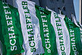 Fahnen mit dem Logo-Schriftzug der Schaeffler AG.