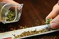 Unter den illegalen Drogen treten in Rhön-Grabfeld Cannabis und Marihuana am häufigsten in Erscheinung. Auch wenn die Polizei in der Region keine etablierte Rauschgiftszene ausmacht, so dürfe, da sind sich Polizei und die Caritas-Suchtberatung einig, der Konsum von Drogen nicht unterschätzt werden.&nbsp;