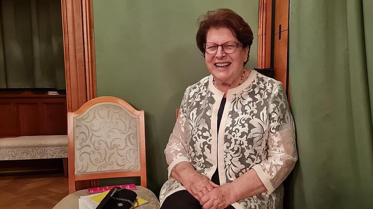 Im Juli noch genoss Barbara Stamm den Kissinger Sommer. 'Die wunderbare Musik gibt mir Kraft und ein bisschen Lebensqualität', sagte sie da, bereits von ihrer Krebserkrankung gezeichnet. Foto: Susanne Will - Im Juli noch genoss Barbara Stamm den Kissinger Sommer. 'Die wunderbare Musik gibt mir Kraft und ein bisschen Lebensqualität', sagte sie da, bereits von ihrer Krebserkrankung gezeichnet. Foto: Susanne Will Im Juli noch genoss Barbara Stamm den Kissinger Sommer. 'Die wunderbare Musik gibt mir Kraft und ein bisschen Lebensqualität', sagte sie da, bereits von ihrer Krebserkrankung gezeichnet. Foto: Susanne Will - Im Juli noch genoss Barbara Stamm den Kissinger Sommer. 'Die wunderbare Musik gibt mir Kraft und ein bisschen Lebensqualität', sagte sie da, bereits von ihrer Krebserkrankung gezeichnet. Foto: Susanne Will