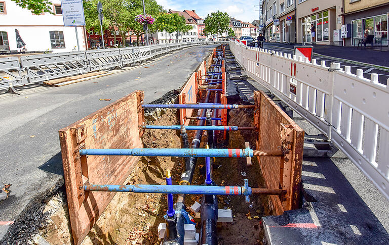 Der Ausbau der Fernwärme ist schwierig und teuer, vor allem in der Innenstadt. Der Ausbau der Fernwärme ist schwierig und teuer, vor allem in der Innenstadt.