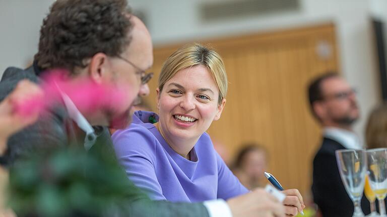 Katharina Schulze, Fraktionsvorsitzende der Grünen im Bayerischen Landtag, war zu Gast beim Jahresempfang der Grünen-Kreisverbände Würzburg und Würzburg-Land.&nbsp;