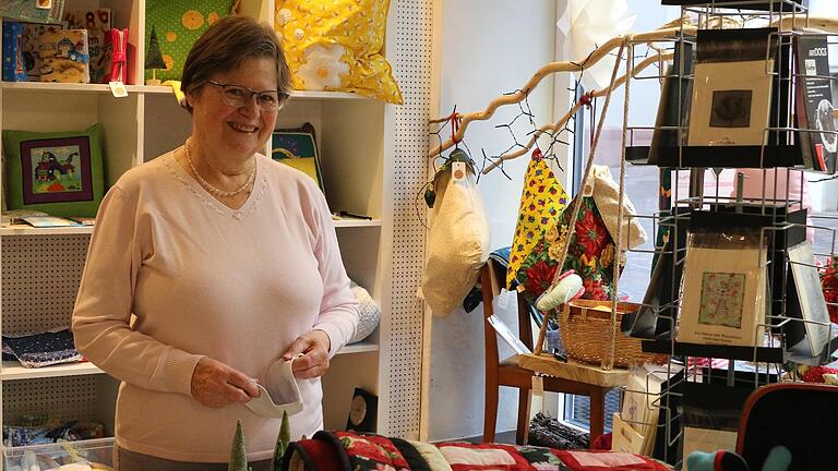 'Kinder nähen wie die Teufel', sagt Helga Altdorf, Inhaberin StoffKunst am Markt. 'Kinder nähen wie die Teufel', sagt Helga Altdorf, Inhaberin StoffKunst am Markt.