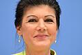 431456644.jpg       -  Sahra Wagenknecht, Galionsfigur eines Bündnisses für Vernunft und Gerechtigkeit – hier bei dessen Vorstellung am vergangenen Montag.